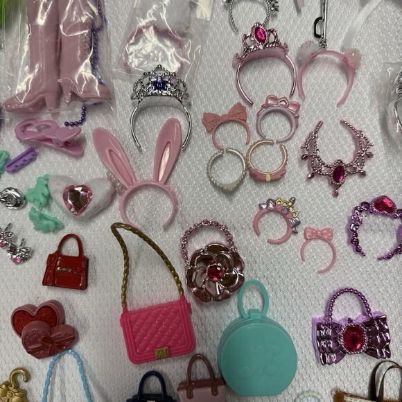 Licca Mimi Takara Doll 75+ Accessories Lot Shoes Purses Headbands Regular & Mini - Picture 5 of 16